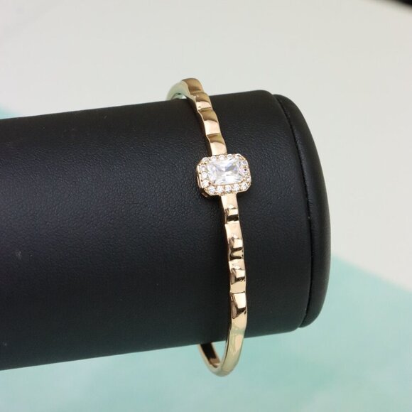 Elegant Rose Gold Bangle with Cushion Cut Stone Accent, XPBL0472 - Picture 6 of 12